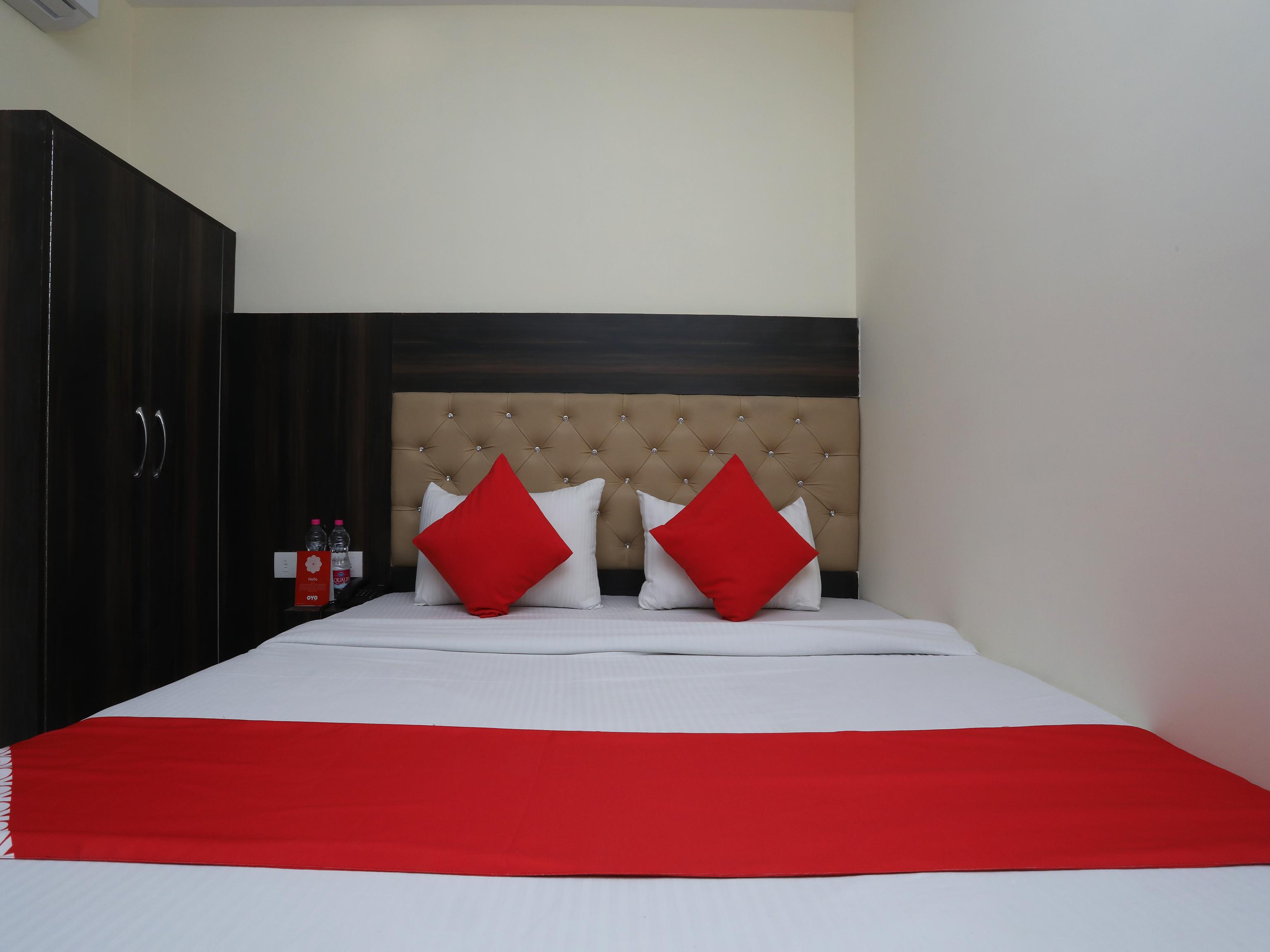 Hotel Ivy Új-Delhi Kültér fotó