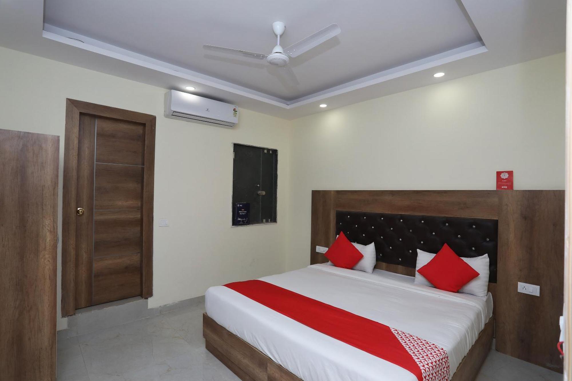 Hotel Ivy Új-Delhi Kültér fotó