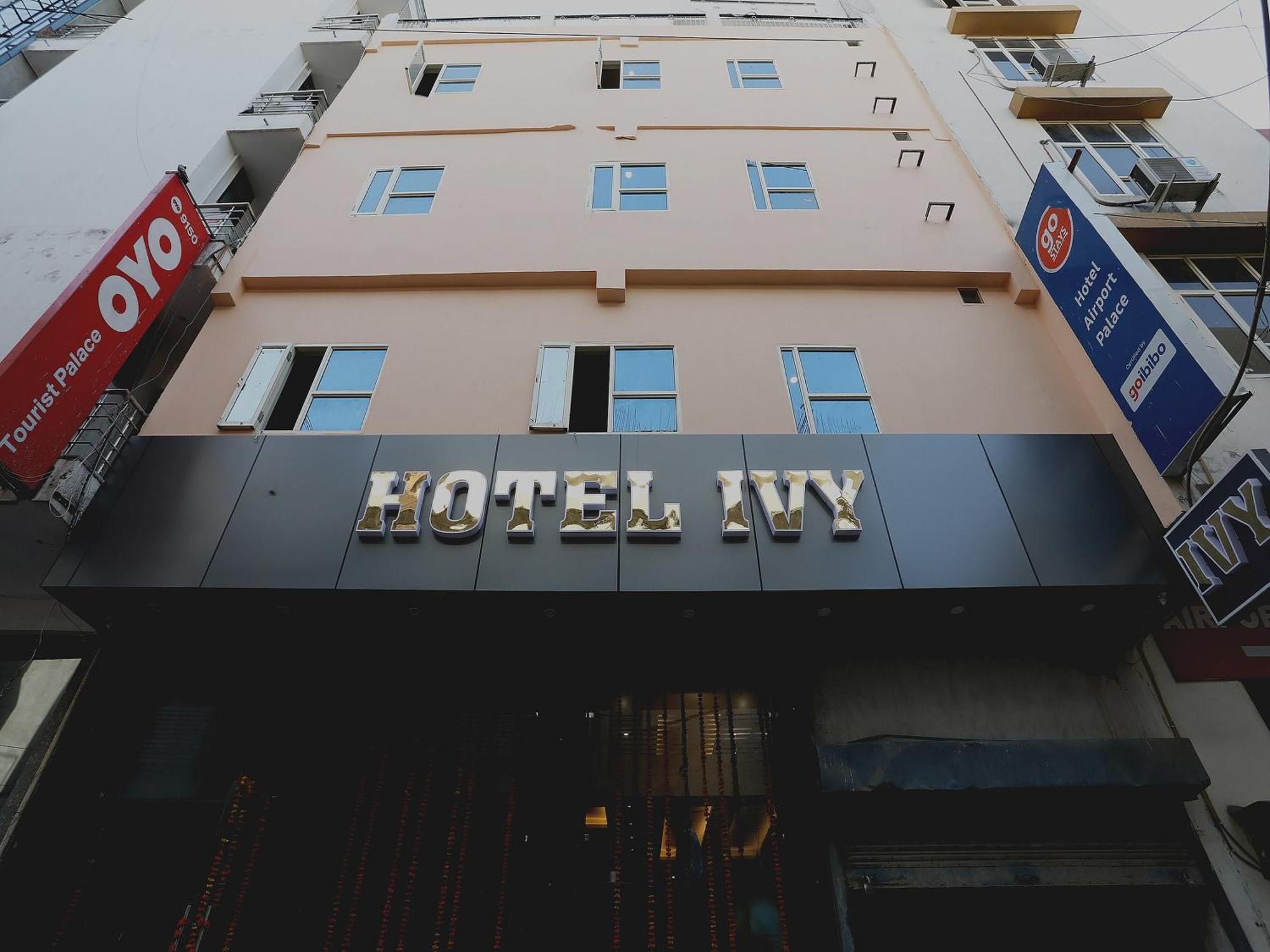 Hotel Ivy Új-Delhi Kültér fotó