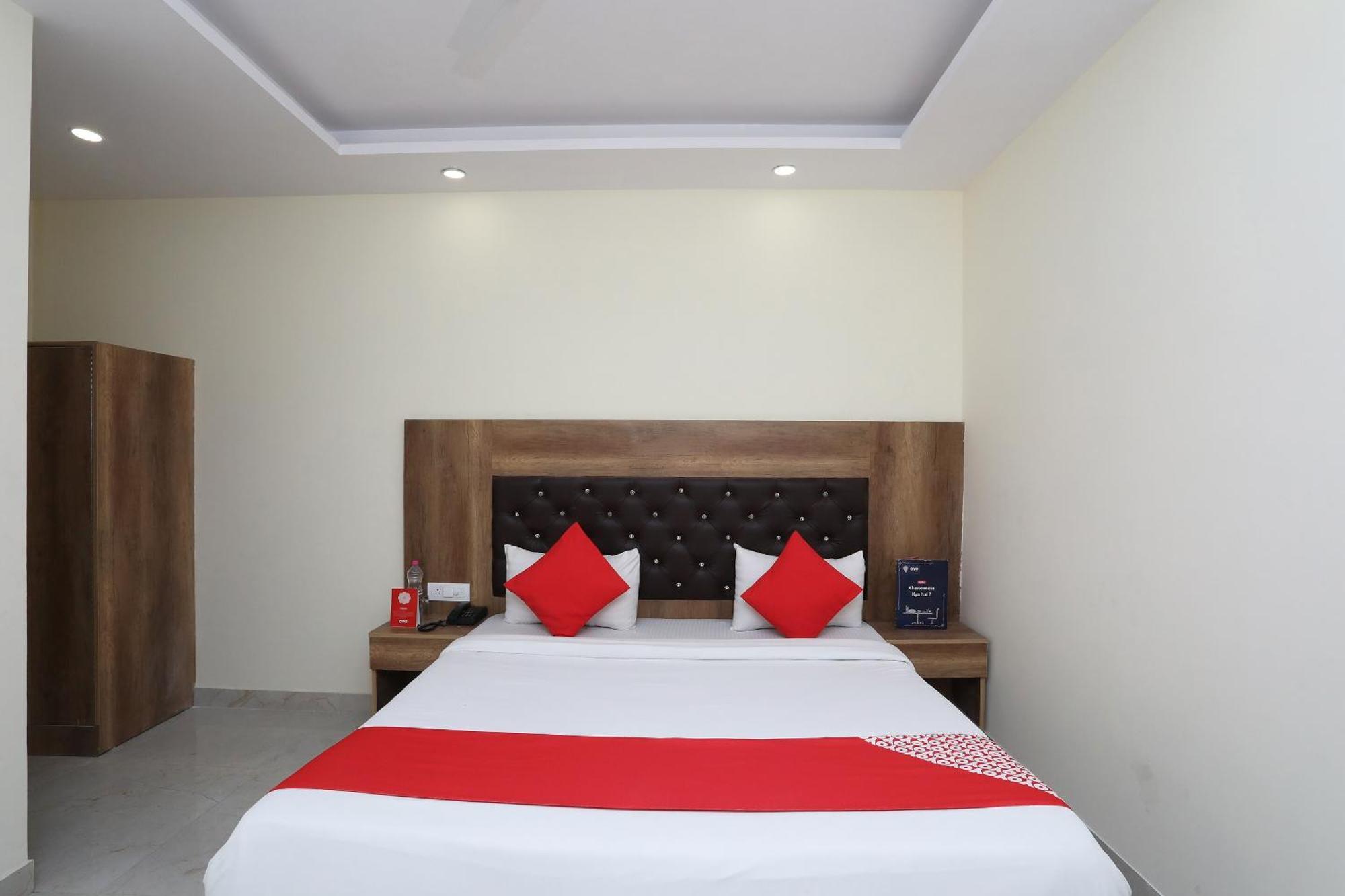 Hotel Ivy Új-Delhi Kültér fotó
