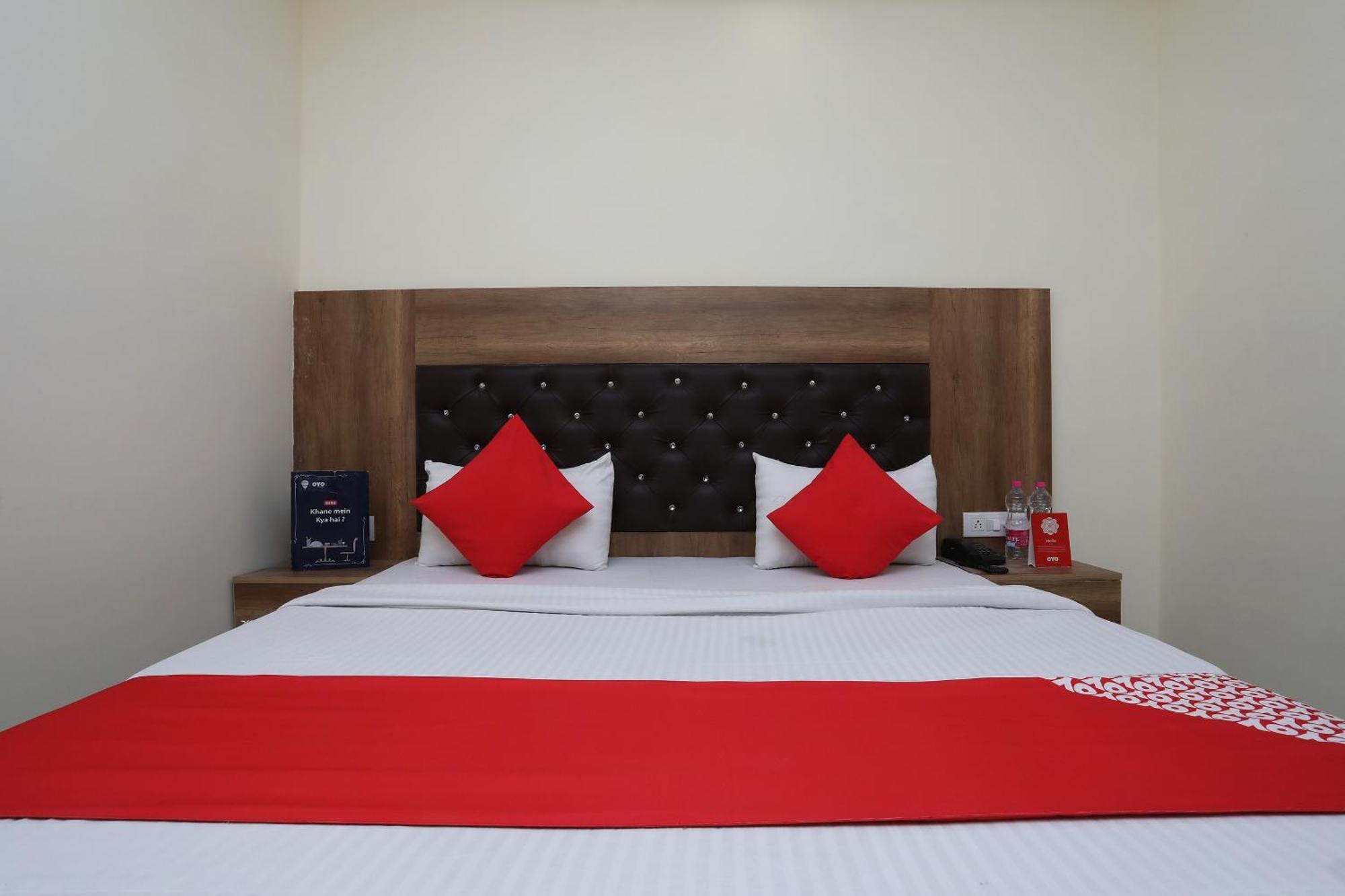 Hotel Ivy Új-Delhi Kültér fotó